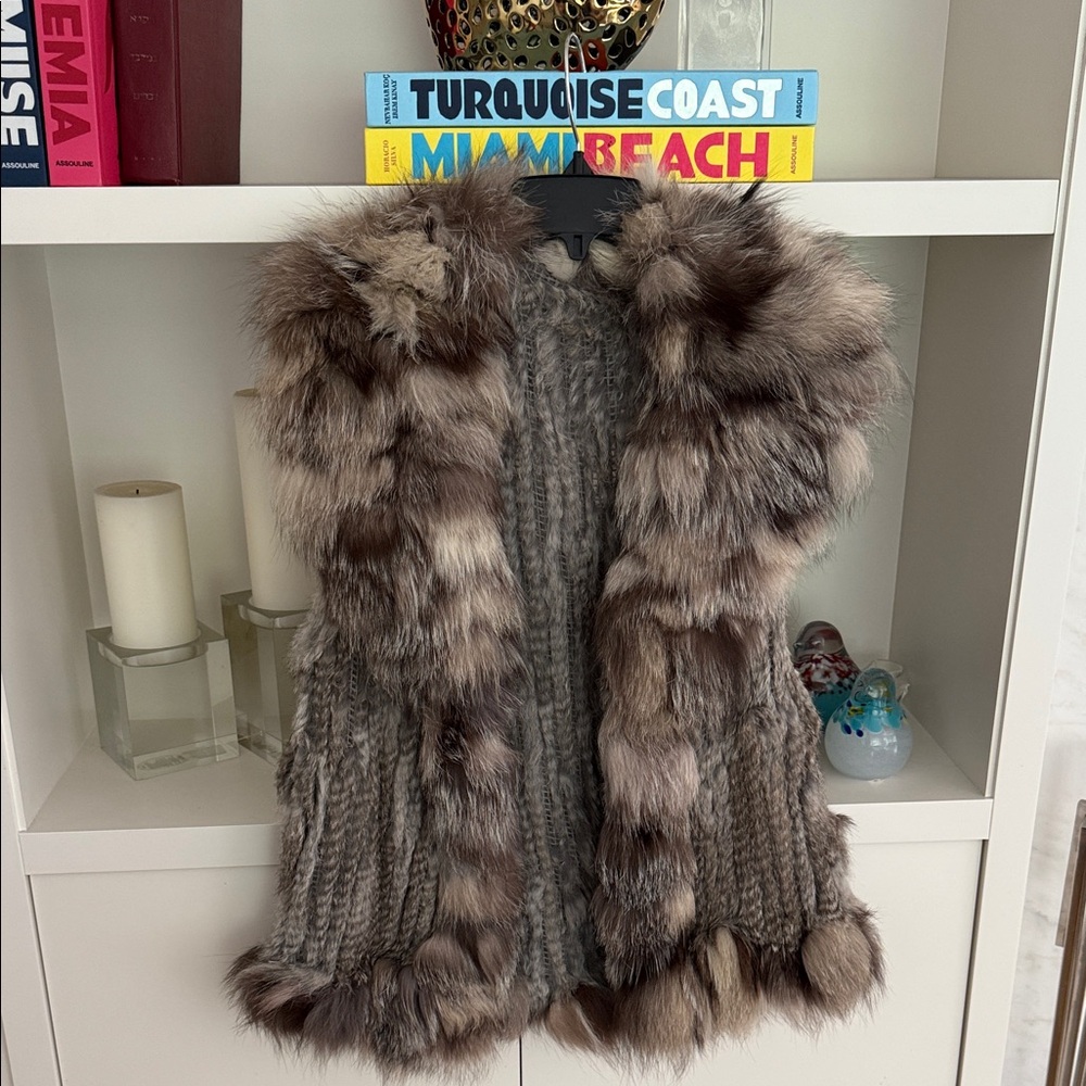 Faux Fur Trimmed Knit Vest